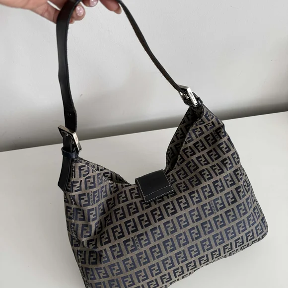 SOLD!! Fendi vintage Zucchino shoulder bag - Picture 3 of 16